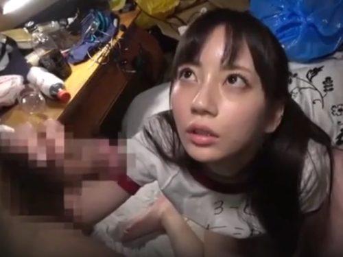 S級ロリ系美少女にチンポを口で奉仕させて大量射精