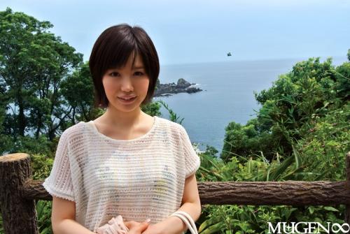 【不倫旅行】美人妻とSMハメ撮り旅行！旦那と電話後に調教、野外リモバイ散歩、愛液だだ漏れの全力交尾、四六時中ハメ続けて絶頂しまくり