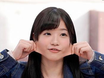 【MM号】「何これぇ...♥」純情な素人をインタビュー中に変態が襲って即ハメ！頭は混乱してもおマ● コは正直で肉棒の奴隷に