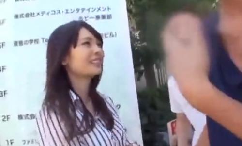 〖素人ナンパ企画〗女子大生を騙して中出しレイプ