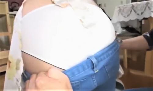 【人妻NTR】家事代行依頼したら巨乳人妻が来た!セックスレスで欲求不満だったみたいだがお尻見てたら勃起!襲って中出しセックス!