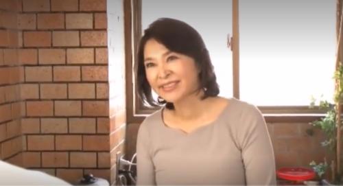 【六十路】おばあちゃんでもマンコが疼く!亡き爺さんに似た孫をハメる熟女の果てしない性欲!