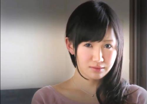 【人妻NTR】清楚な巨乳人妻が夫の親友と不倫関係に!亭主を裏切り他人棒に溺れる不貞妻!