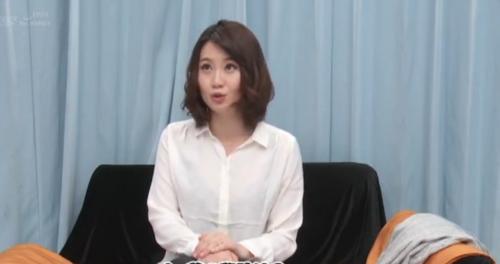 【MM号】旦那とはご無沙汰なので浮気している人妻!手マンで欲情し中出しセックスで絶頂イキ!