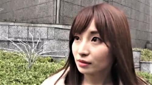 【人妻ナンパ】子供が生まれて2年セックスしていない色白の美人奥さんをゲット! 久しぶりの他人棒に喘ぎまくり中出しセックス