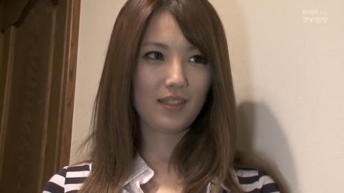 【人妻NTR】夫が近くにいるのに犯された巨乳美人!凌辱は続き次第に性奴隷に堕ちていく妻