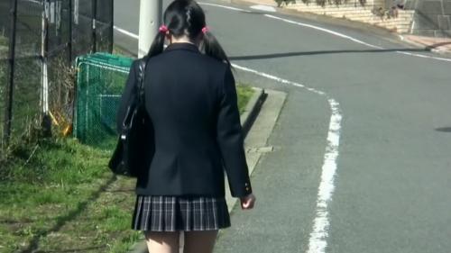 【レイプ】女子高生を車で尾行し拉致して犯す!パイパンまんこにちんぽ挿入され絶叫痙攣イキ