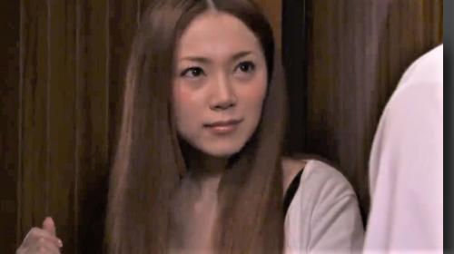 【小川あさ美】美人妻が最初は好印象だった隣人に犯され中出しセックス! その後も男との肉欲に溺れて性奴隷に堕ちていく!