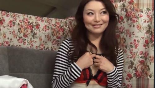 【人妻ナンパ】妖艶な四十路セレブ人妻をゲット!バイブで欲情させて騎乗位でハメて絶頂イキまくり!