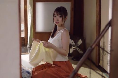 「ねえ!?Hしょうか?」帰省中の田舎の美人妻に童貞男が誘惑されナマハメ中出しセックス!