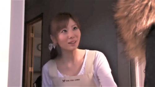 【人妻レイプ】善人のフリして美人巨乳妻に近寄ってきた男!突如強姦魔に豹変して中出しセックス!