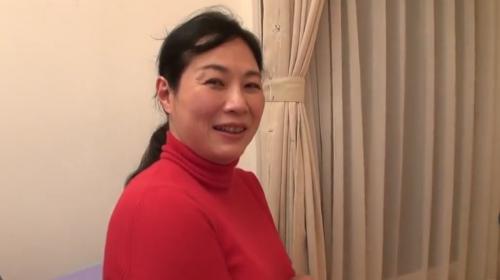 【熟女】五十路の巨乳熟女がハメ撮り！肉厚マンコに生ちんぽ挿入し中出しセックス!