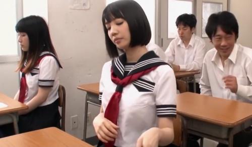 【JKレイプ】美人女子生徒の処女を奪った男子生徒。その生徒の友達がその話に刺激を受けて女子生徒をレイプ