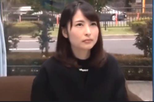 【MM号】29歳の清楚なセレブ美人妻を乳首の美白クリームを試すという名目でゲットしたが結局中出しセックス。 。