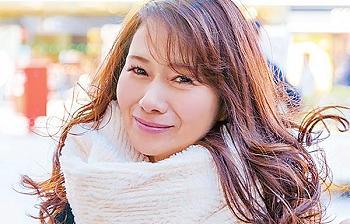 ＜人妻ナンパ＞五十路な年齢を微塵も感じさせない可憐な桃色乳首を立たせて悶え狂うドスケベな奇跡の美人！