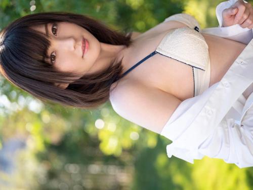 スレンダーEカップのパイパンお姉さんが見せる初撮りセックス＜本田もも＞