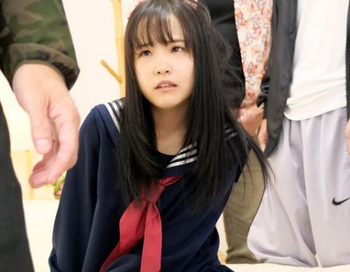 義父が娘を男達に金で差し出し犯されてしまうJK！義父もセックスに交じり強姦され次々と中出しされてしまう！
