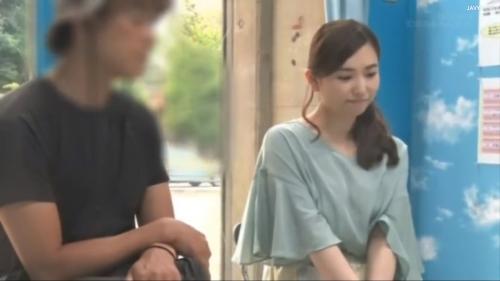 お悩みアンケートでマッサージをされ、大絶叫エビ反りイキ!!