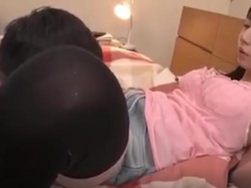 ◎近親相姦◎小悪魔な妹のエロい誘惑で自我が崩壊して気づいたら美乳持ちの大事なロリな妹を犯してしまった・・