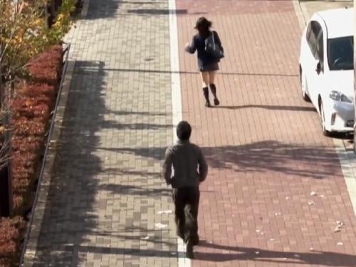 ◎ストーカーレイプ◎ストーカーのキモ親父から逃げ助けを求めた人とグル！？荒れた事務所で抵抗出来ず肉便器にされ陵辱
