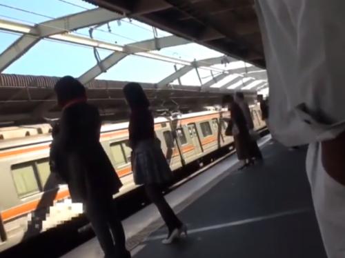 ◎痴漢×黒人◎美人JDが黒人にストーカー痴漢される！声を出せずおまんこ弄れパンツが濡れる！拉致られた先で中出しレイプ！