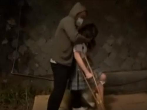 ◎ロリ生徒レイプ◎足の悪いガチで可愛い女子校生！下校中レイプされた後に優しくしてくれた先生までもが・・・！！？