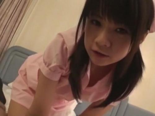 ちっぱいロリロリ美少女ナースが患者の性処理！笑顔で抜いてくれるまさに天使様！