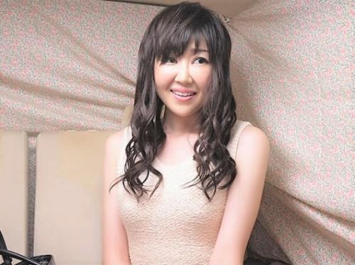 【人妻ナンパ】イッちゃうよ//ゆるふわ系セレブ熟女おばさんとホテルIN!子持ちの巨乳おっぱい社長夫人が騎乗位で喘ぎまくる