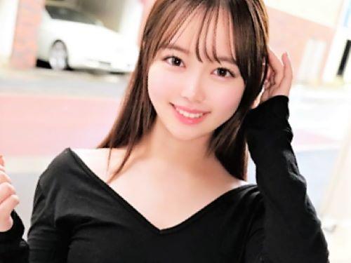 【素人ナンパ】乳首責め＆舐めでグイグイくる女子大生が童貞ちんこをフェラ抜きし精子を30 ml集める!キスや騎乗位にも挑戦