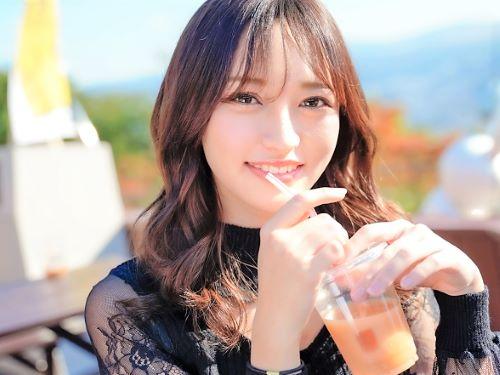 【潮吹き】絶対美少女を一泊貸し切りデートからの性欲開放し旅館でクンニ…夢中で男根フェラする美尻な流川夕と背面騎乗位SEX