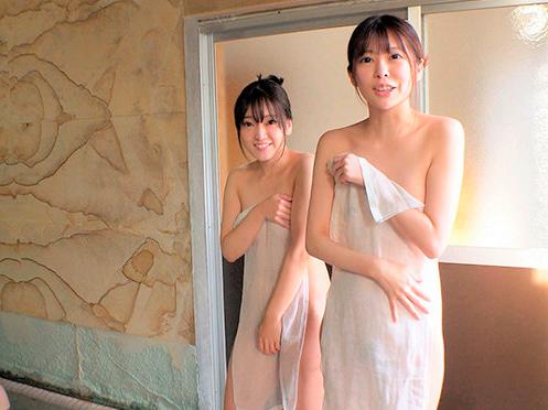 【素人ナンパ】え…見えてる？wwタオル一枚で男湯に入る美乳スレンダー美脚ミニスカ美女お姉さんがフェラ＆手コキやベロチュー