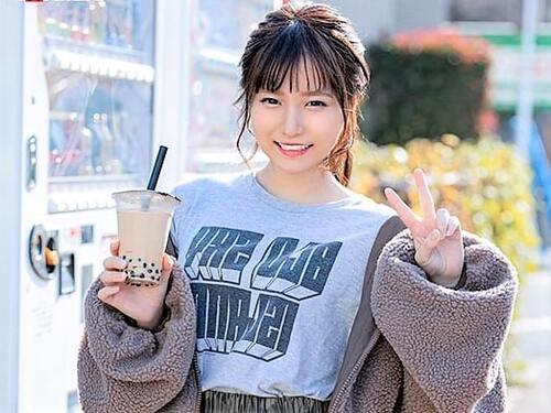 【素人ナンパ】都内で見つけたオルチャンガールにMM号で中出し!ミニスカのロリ美少女が韓流イケメンにマッサージされ興奮し…