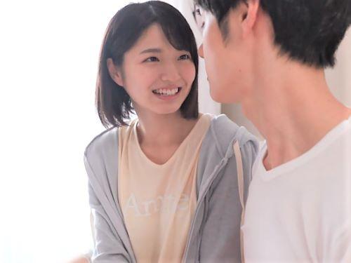 【NTR】えーもうイッちゃうのー？無防備すぎる部屋着姿とすっぴんに興奮した股間…乳首責め＆乳首舐めしてくる清楚な美少女…