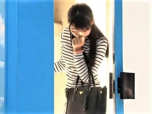 【素人ナンパ】「おっぱい感じます//」清楚感漂う可愛らしいハタチの女子大生！デカチンをキツキツまんこに挿入されSEX！