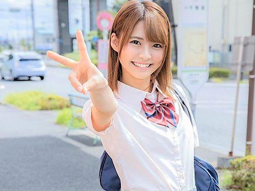 【素人ナンパ】MM号に招待された正統派ロリ美少女にセンズリ見せつけたらどうなるの企画!お金欲しい受験生JKが羞恥オナニー