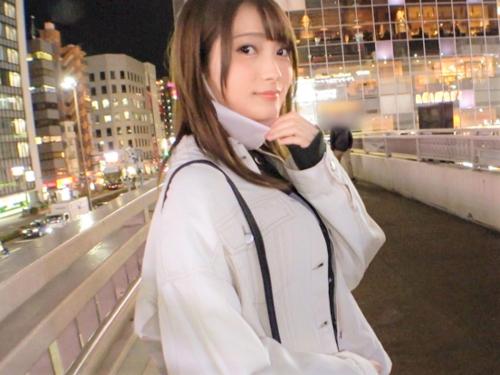 【素人ナンパ】ツルツルおまんこ正統派美少女がち○こ咥えフェラ手コキ!清楚な顔してるパイパン学生が激ピストンに羞恥悶絶