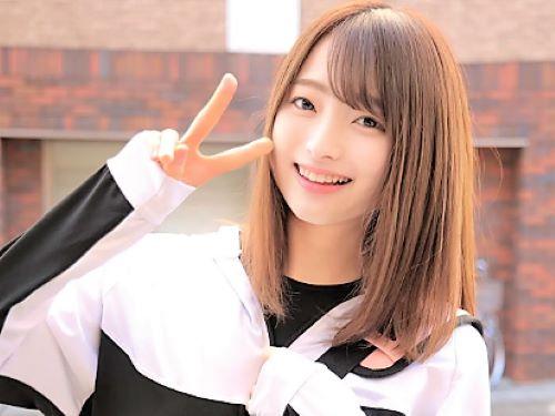 【素人ナンパ】触って…いいの？//謝礼に釣られた美乳おっぱいアスリート美少女が生着替え…手コキの手が止まらないお姉さん