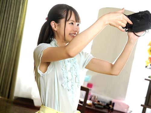 【従妹】私もう大人になったから気持ちよくしてあげる!!親に見つからないように押入れでHするパイパン美少女ロリが中出しされる