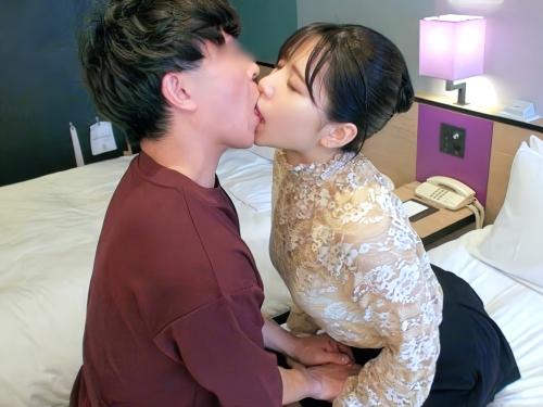 【素人ナンパ】ぶっちゃけ…彼氏います///黒パンスト黒ヒールを履いた美人JDお姉さんを某ホテルに連れ込み素股してみた企画