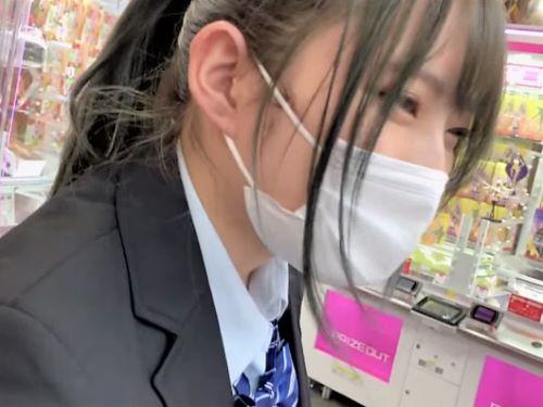 【素人ハメ撮り】シャイな割りにまんこは素直な巨乳スレンダー美少女JKがおじカレとプリクラ撮りホテルで色白おっぱい乳首責めされる
