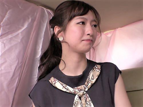 【人妻ナンパ】アソコに毛が無く自分はパイパンだとぶっちゃけ暴露した清楚系美人ママがつるつる無毛まんこに中出し膣内射精された