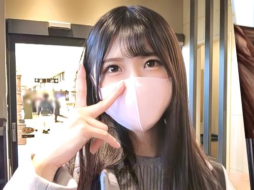 【素人】え‥ここでするの？‥あっ漏れちゃうwwスレンダー美少女がバスタブの中に向かってパイパンまんこからおしっこ放尿した