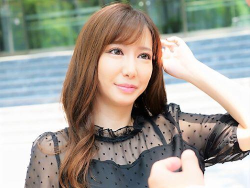 【人妻ナンパ】綺麗さと感度が増した美熟女まんこにザーメン中出し射精!ピンク乳首を乳首責め＆顎クイされる巨尻デカ尻おばさん