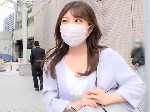【素人ナンパ】パイパン美女が電マ責めされゆっくりねっとりイチモツをフェラ‥色白スレンダーBODYで腰振り騎乗位でSEX
