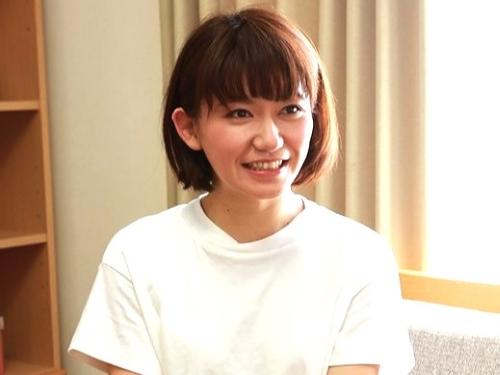 【訪問マッサージ】施術着に着替えたデカ尻美熟女の巨尻やおっぱい乳首責め新人おばさんにちょっかい出し中出し種付けするゲス男