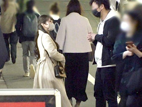 【素人ナンパ】紐パン履いていた清楚系お姉さんに舌絡めベロチューキスや美乳おっぱいモミモミ乳首責めクンニしたら超エロ覚醒