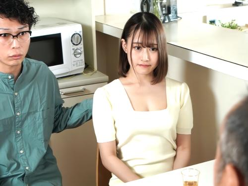 【人妻NTR】同居している義父にトイレ盗撮や下着泥棒された新婚スレンダー妻が媚薬を盛られ騎乗位キメセク種付けプレスされた