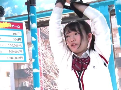 【素人ナンパ】ミニスカJKが３分ピッタリ企画にMM号で挑戦したら股間に電マやバイブ責めされたり着衣のままポコチン挿入された