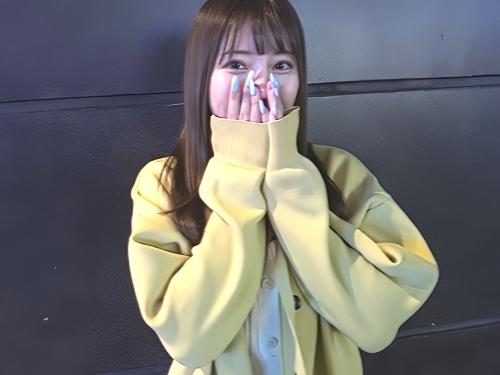 【素人ハメ撮り】有名になりたくてコネが欲しいコスプレイヤーが枕営業!!売れる為におじさん相手にコスプレ着衣で騎乗位SEXする