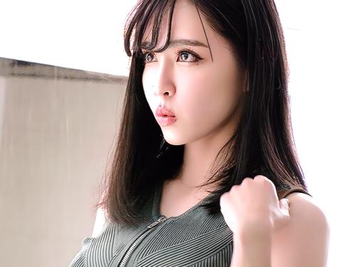 【メモリアルヌード】えっ‥なんですかソレ‥わかんないかも///巨乳スレンダーな子無し奥さんが言われるがまま撮影したら挿入された